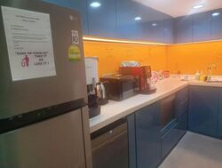 Amoy Street (D1), Office #636314131